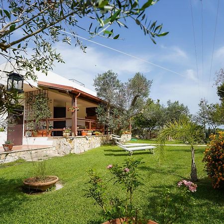 Casa Vacanza Russo Fernando Алимини Экстерьер фото