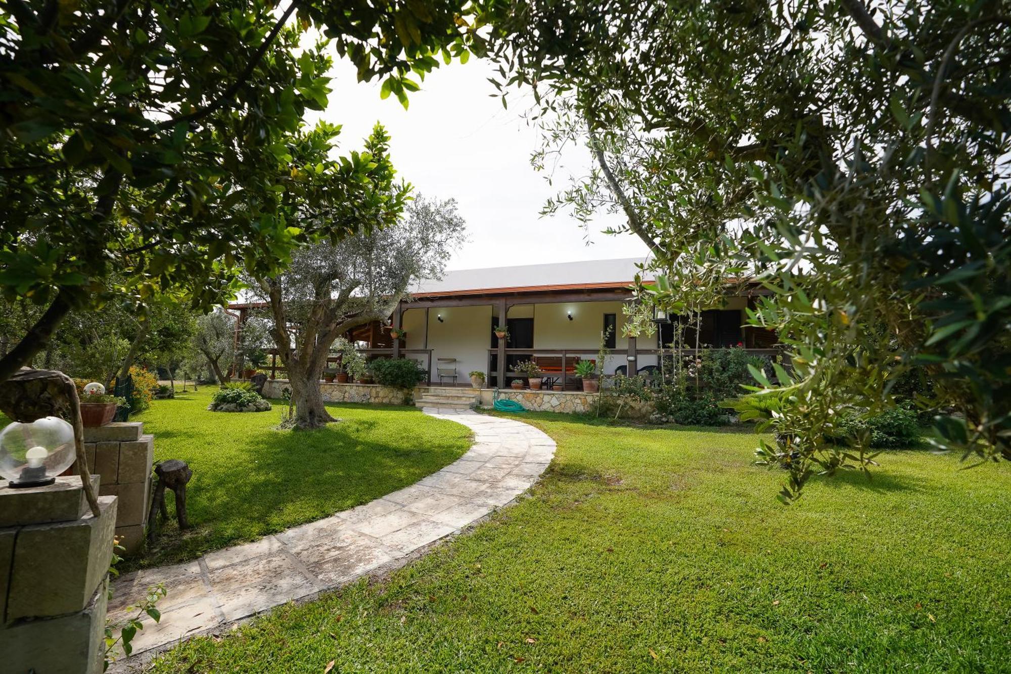 Casa Vacanza Russo Fernando Алимини Экстерьер фото